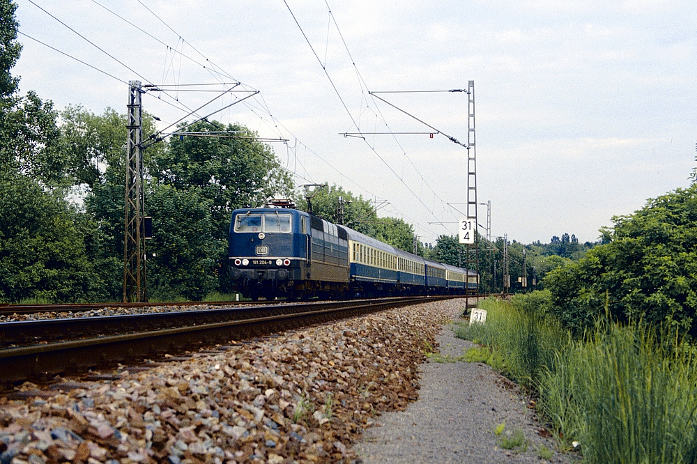  (27-22b.jpg)