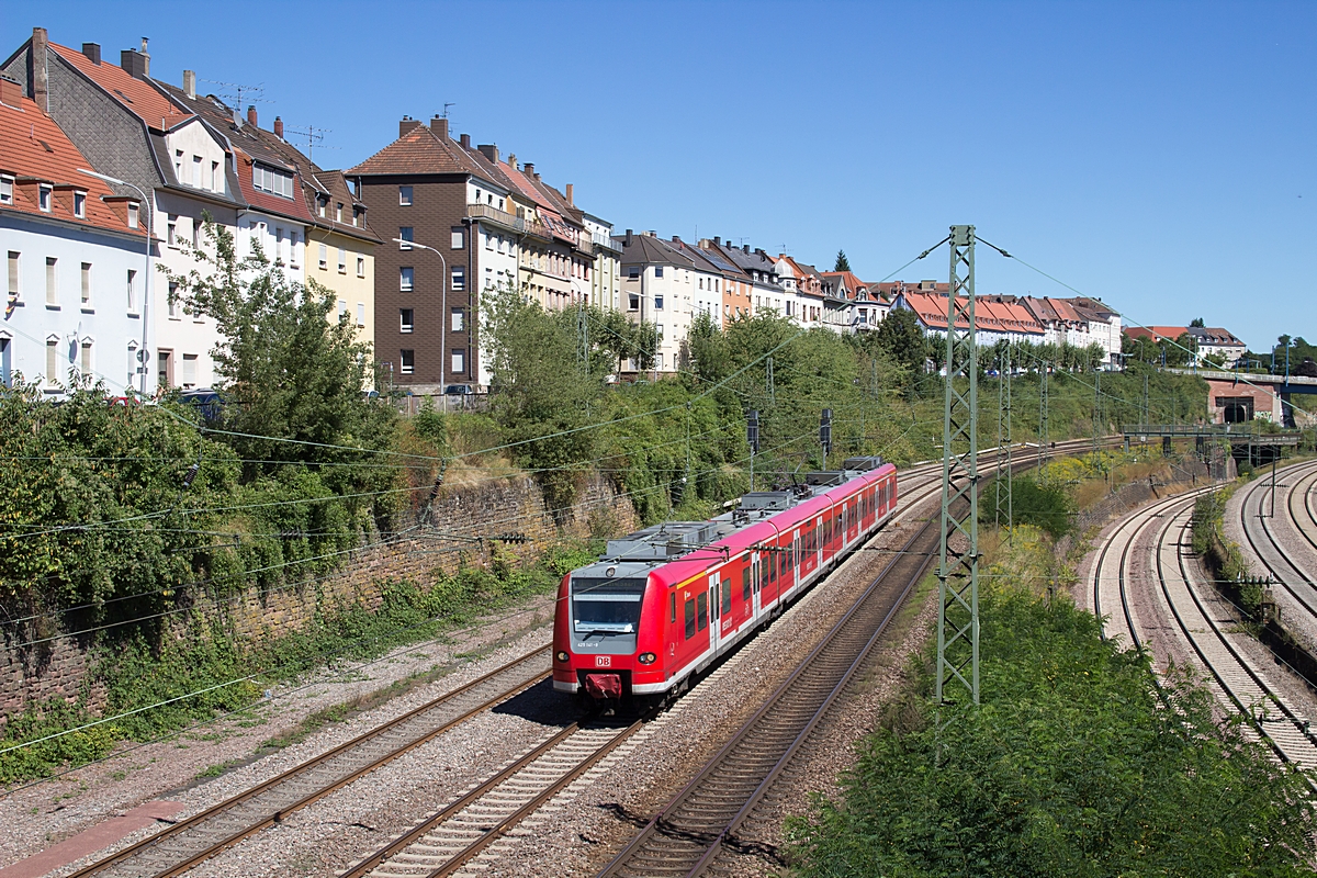  (20160824-140438_425 141_Saarbrücken_RB 33764_SKL-SMZG_b.jpg)