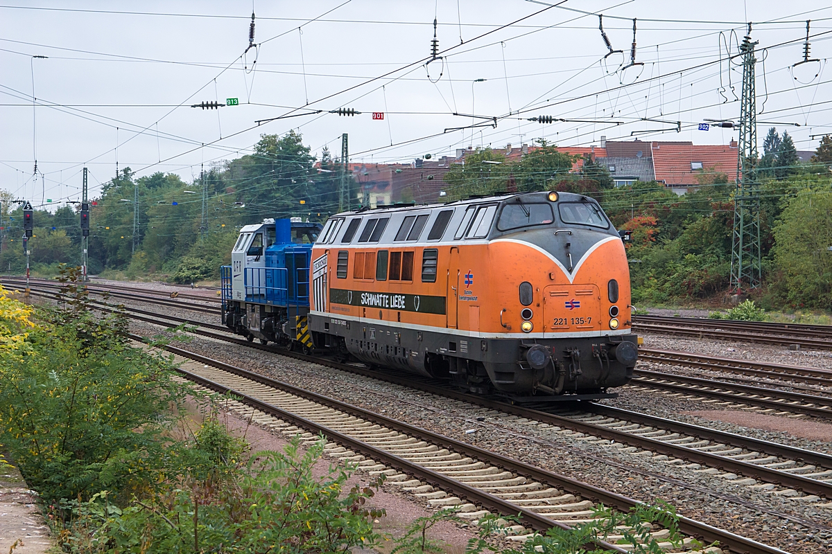  (20161004-113026_221 135-CFR 1595 (000 1031)_SB-Burbach_Tfz 93569_Hattingen (Ruhr) - SSR_b.jpg)