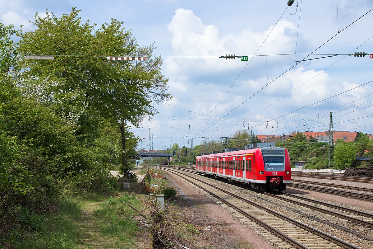  (20170504-132412_425 137_Saarbrücken-Burbach_RB 33717_STR-SHO_a.jpg)