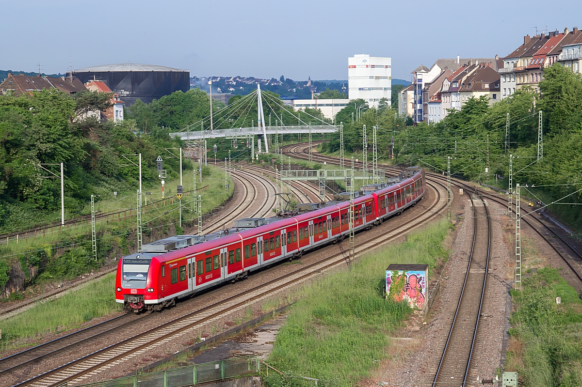  (20180528-072056_425 630_Saarbrücken_RB 33993_Saarhölzbach-Homburg_a.jpg)