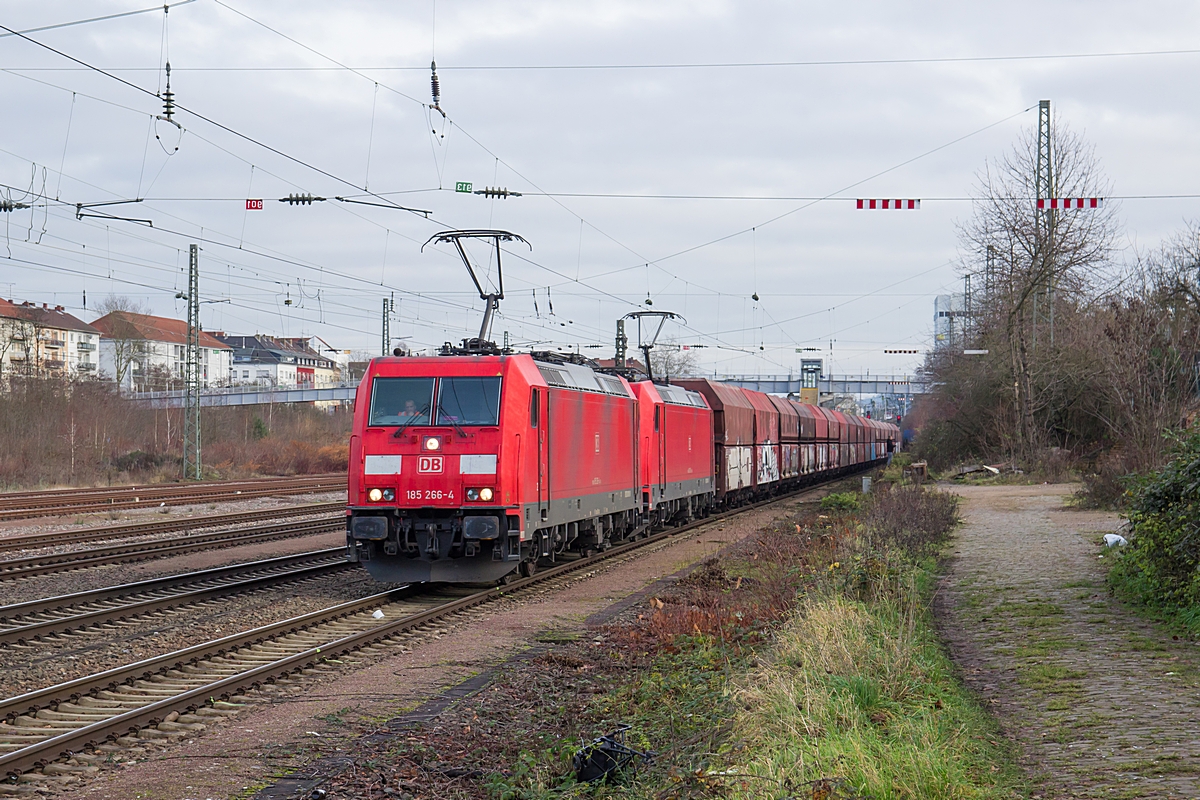  (20191218-141310_185 266-185 285_SB-Burbach_GM 63336_SFH - Oberhausen West Orm_b.jpg)
