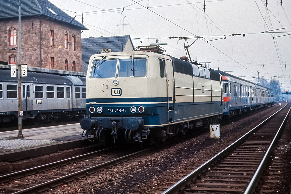  (198111xx_11-04_181 218_Dillingen_N 5828_SSH-SDL_b.jpg)