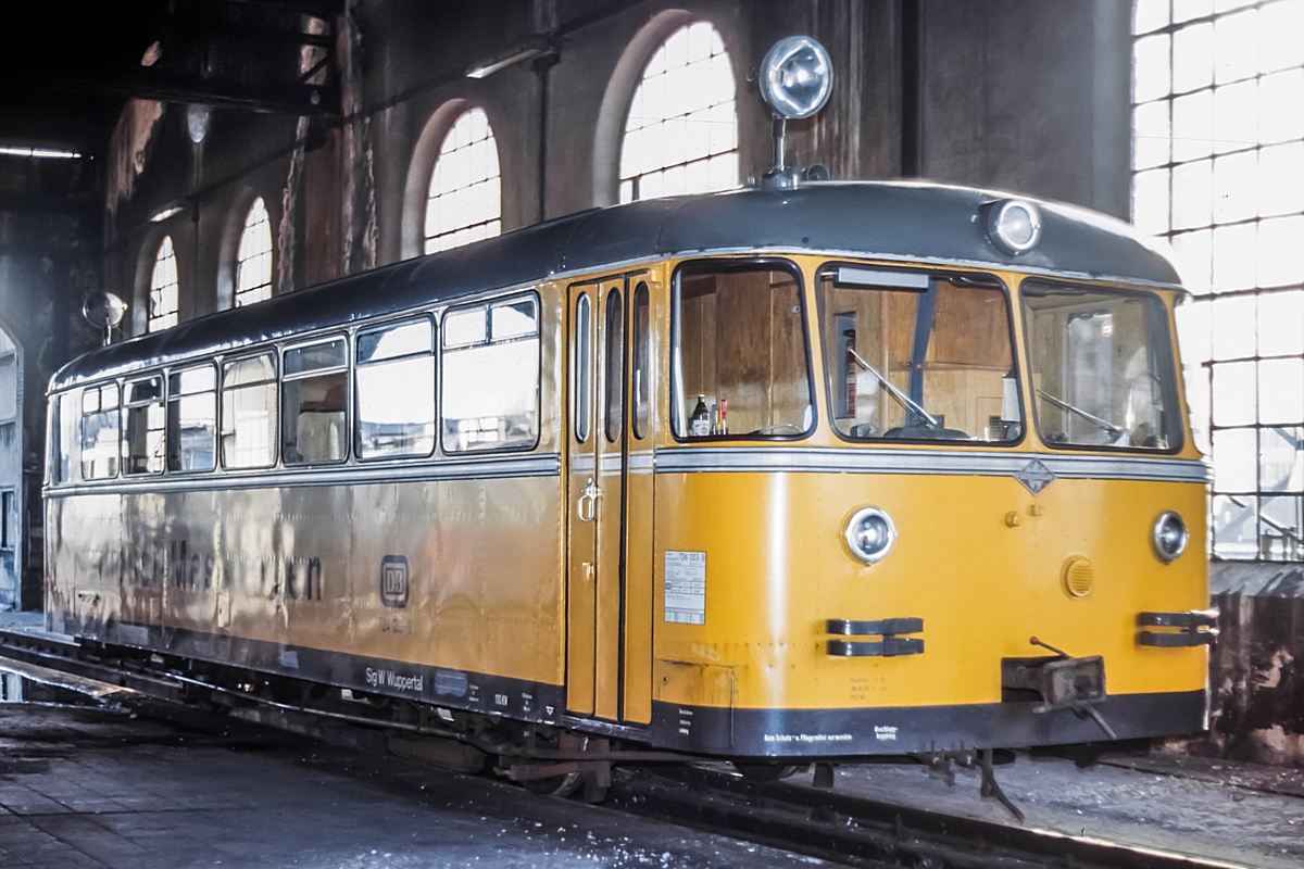  (19811114_11-02_724 003_Bw Saarbrücken Hbf_b.jpg)