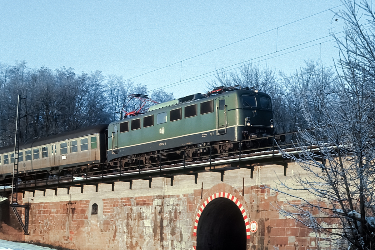  (19820113_11-41_140 874_Fremersdorf_N 4853_Saarhölzbach-SSH_b.jpg)