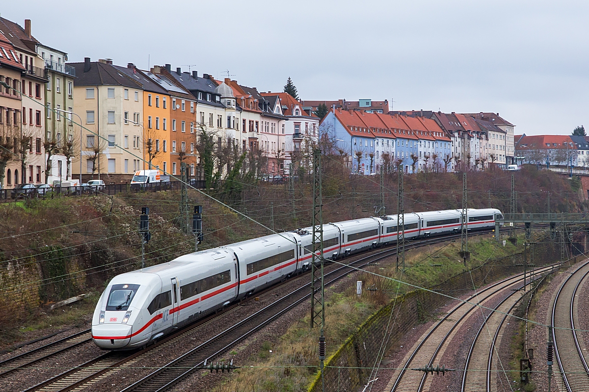  (20201203-140606_6812 206_Saarbrücken_ICE 31449_Frankfurt Hbf - Neumünster über Saar_a.jpg)