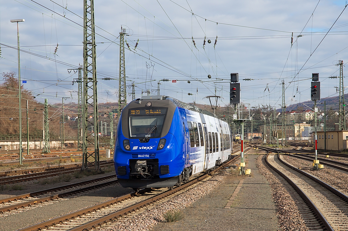  (20201216-125309_8442 154_Saarbrücken Hbf_RB 76664_St Wendel - SSH_a.jpg)