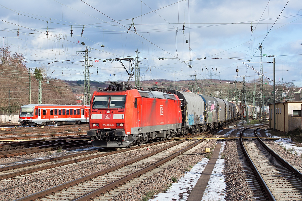  (20210113-133553_185 028_Saarbrücken Hbf_EZ 44222_RMR-Woippy_a.jpg)