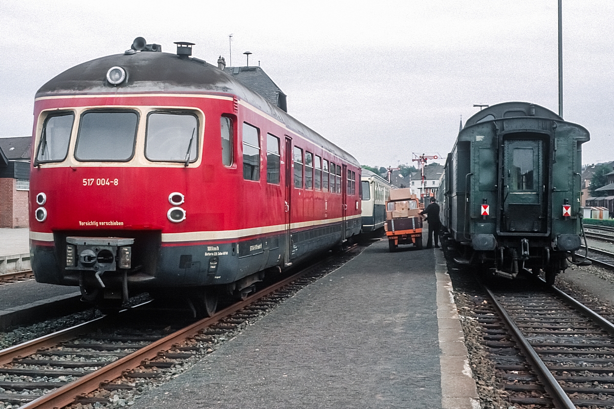  (19820823_16-43_517 004-815 804_Altenkirchen_N 6833_Altenkirchen-Siershahn_b.jpg)