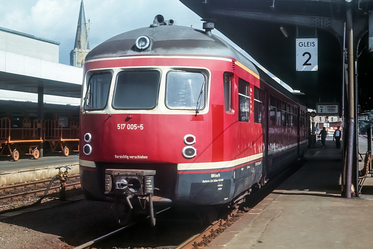  (19800913_05-36_517 005_Limburg_N 5677_Limburg-Diez-Wiesbaden_b.jpg)