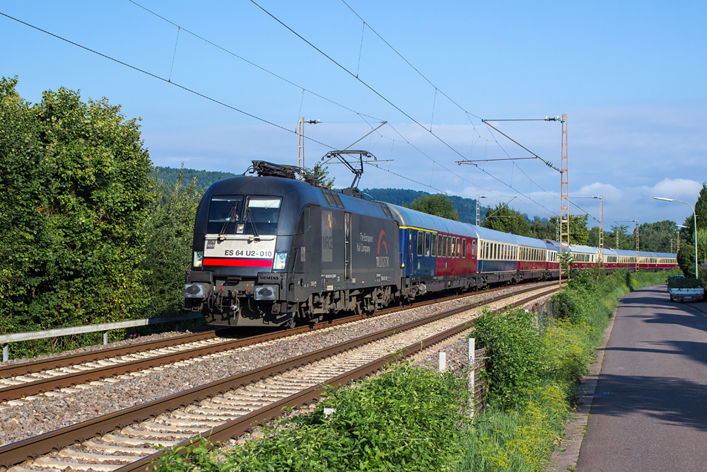 http://www.klawitter.info/bahn/allgemein/20140817-084510_182510_Saarfels_DPF99_TrierHbf-Ruedesheim_ak.jpg