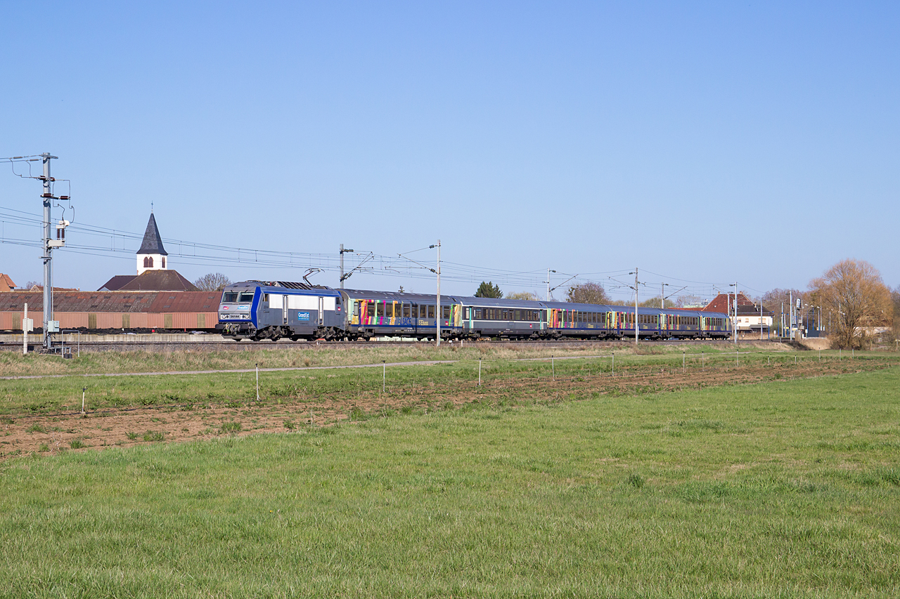 http://www.klawitter.info/bahn/allgemein/20180406-173814_SNCF26144_Wilwisheim_TER835024_StrasbourgVille-NancyVille_k.jpg