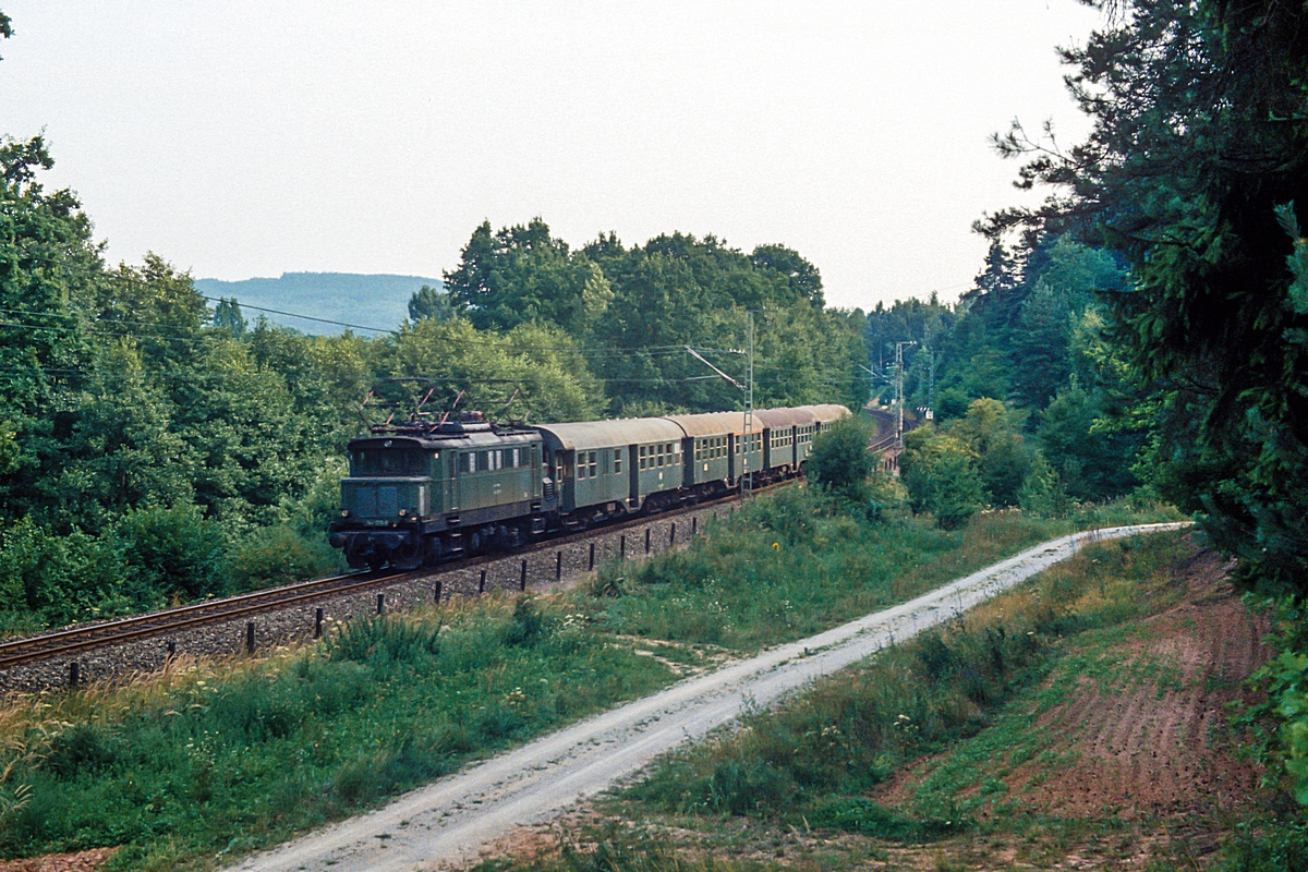 http://www.klawitter.info/bahn/franken/picture-0055.jpg