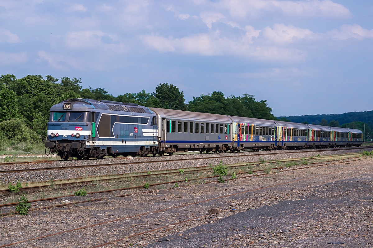  (20150611-175722_SNCF 67517_Remelfing_TER 830906_Krimmeri-Meinau-Sarreguemines_a.jpg)
