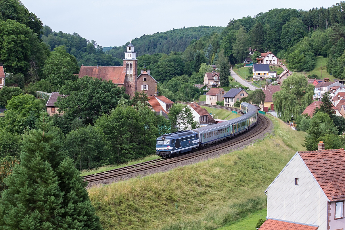  (20150617-172352_SNCF 67513_Frohmuhl_TER 830906_Krimmeri-Meinau-Sarreguemines_m.jpg)