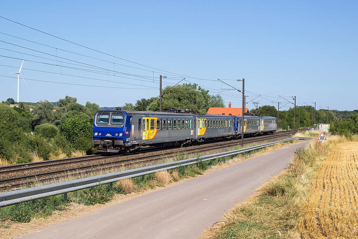  (20150803-171642_SNCF 11502-11511_Suisse_TER 830310_Strasbourg - Metz Ville_a.jpg)