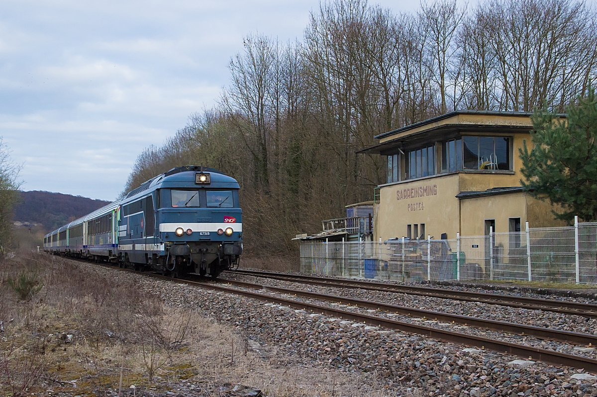  (20160321-175644_SNCF 67519_Sarreinsming_TER 830906_Krimmeri-Meinau-Sarreguemines_b1.jpg)