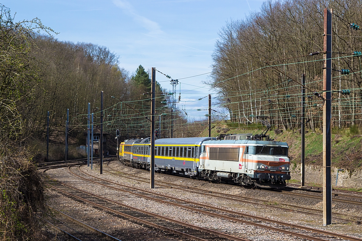  (20170329-145014_SNCF 22386-22379_Creutzwald_999175_Thionville-Béning_am.jpg)