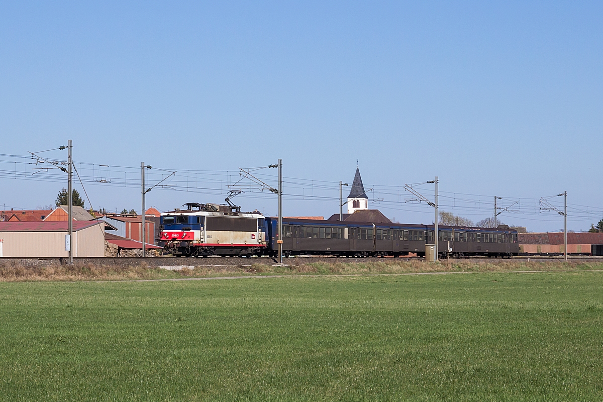  (20180406-170422_SNCF 25613_Wilwisheim_TER 830135_Saverne - Strasbourg Ville_a.jpg)