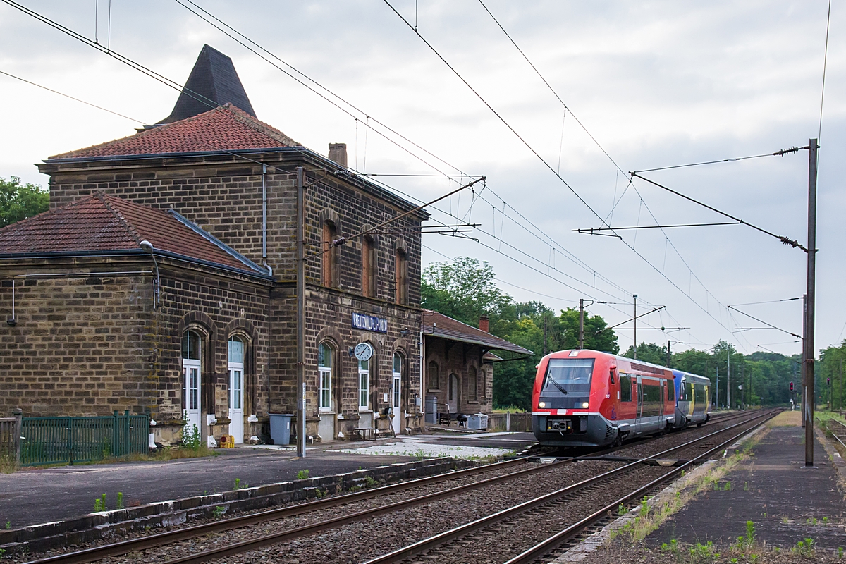  (20180614-070644_SNCF 73914-73912_Creutzwald_TER 23500_Forbach - Metz Ville_Umleiter_b1.jpg)