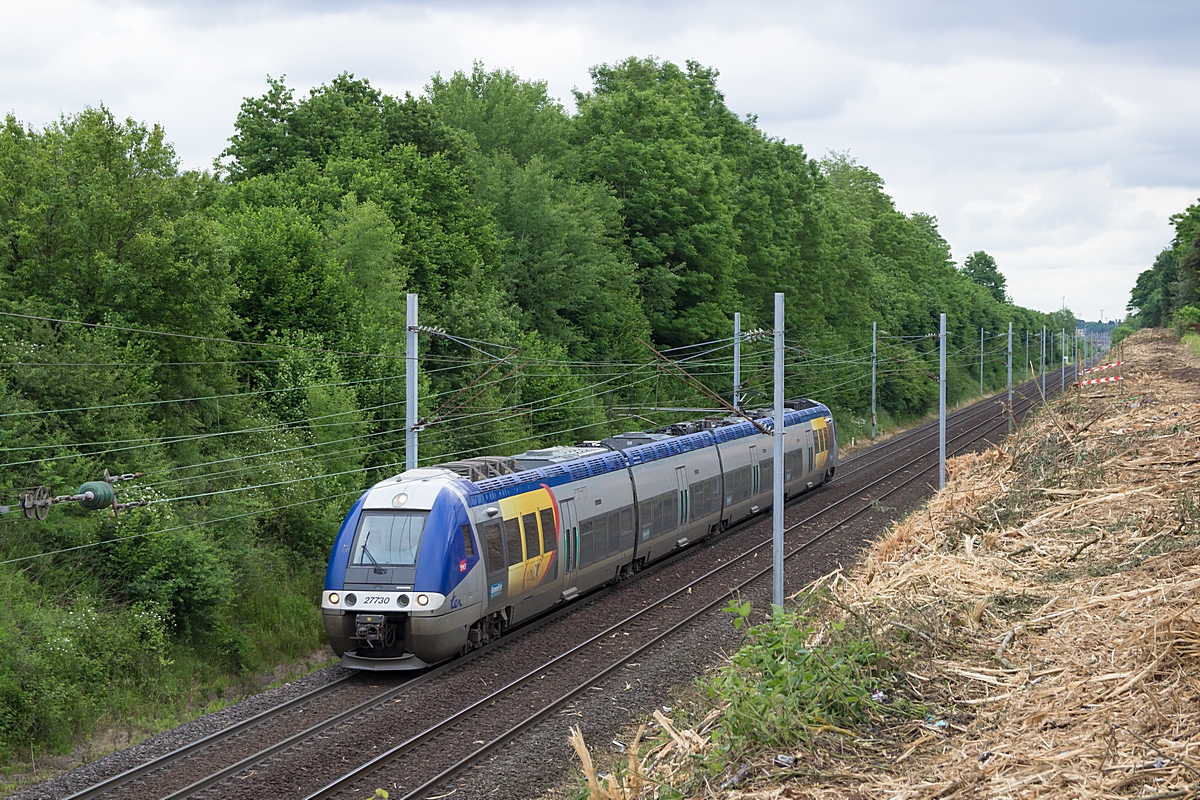  (20190606-143604_SNCF 27730_zw Forbach und Morsbach_TER 23748_Forbach - Metz Ville_b.jpg)