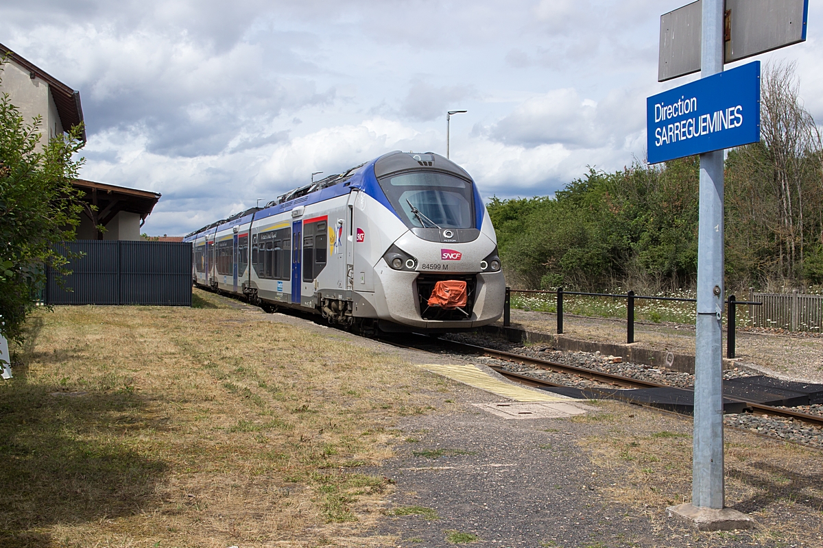  (20190719-124646_SNCF 84599_Farschviller_TER 834875_Béning-Sarreguemines_a.jpg)