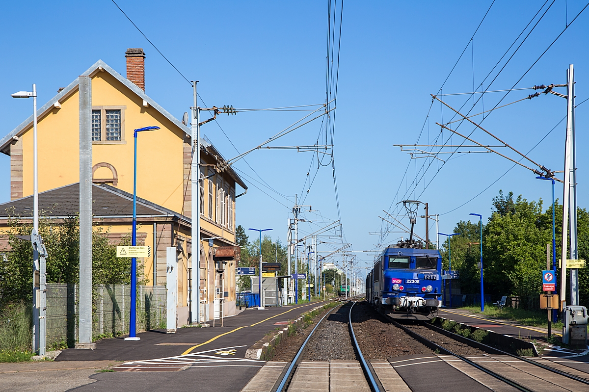  (20210903-170930_SNCF 22305_Hochfelden_TER 830135_Saverne-Strasbourg_b.jpg)