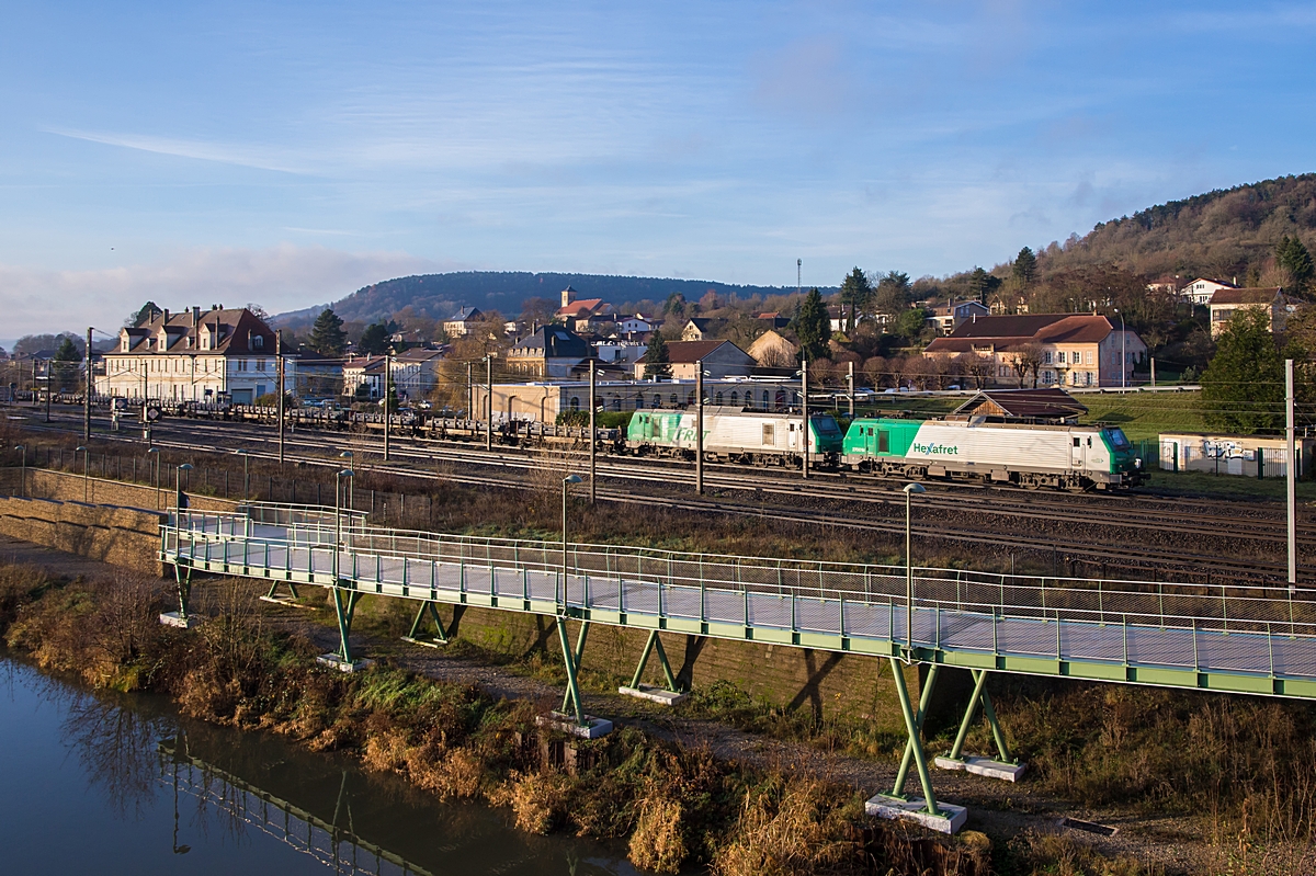  (20251209-092604_SNCF 27001-27013_Nov&eacute;ant_56733_Hendaye-Woippy_a.jpg)