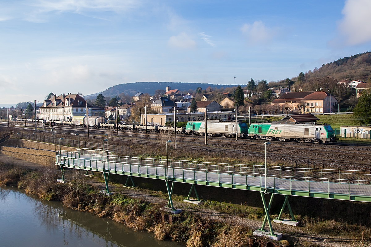  (20251209-102651_SNCF 427042-27038_Nov&eacute;ant_431247_Revigny-Woippy_a.jpg)