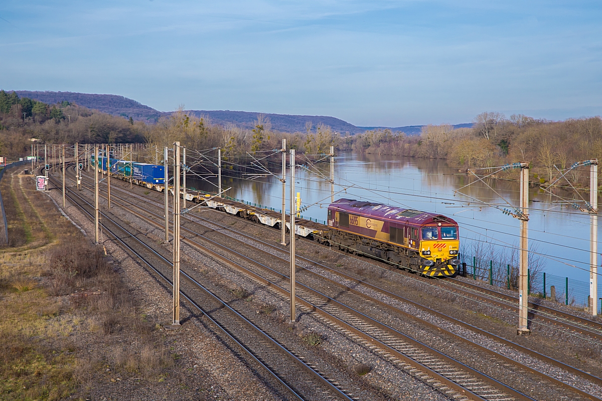  (20251209-143928_ECR 66195_Nov&eacute;ant_52764_Metz-Nord Nouveau Port - Valenton_b.jpg)