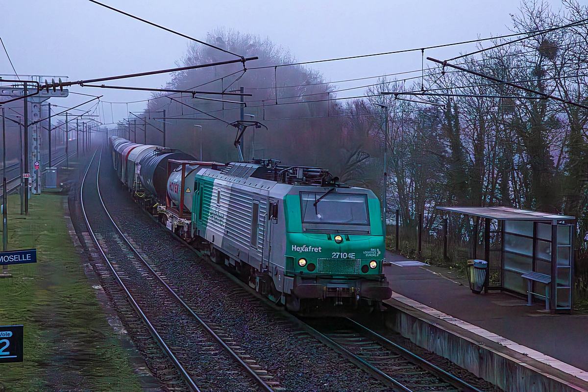  (20251212-082221_SNCF 27104_Ancy-sur-Moselle_54050_Woippy - Le Bourget_Triage_b.jpg)