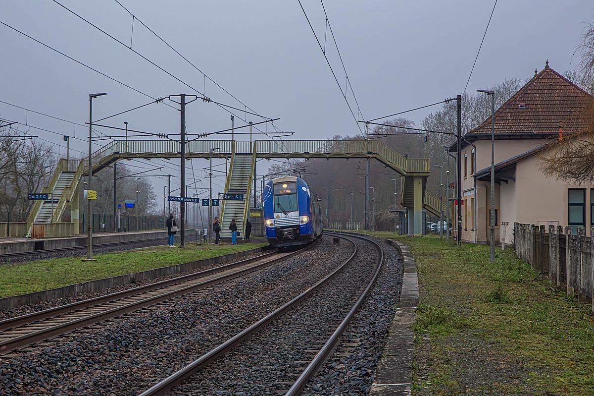  (20251212-091041_SNCF 26625_Ancy-sur-Moselle_TER 837521_Nancy - Metz Ville_b.jpg)