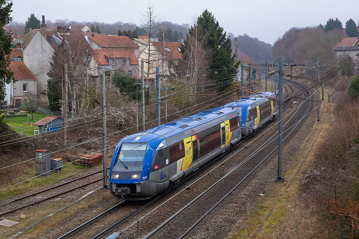  (20260120-122918_SNCF 73911-73912_Forbach_TER 88842_SSH - Metz Ville_a.jpg)