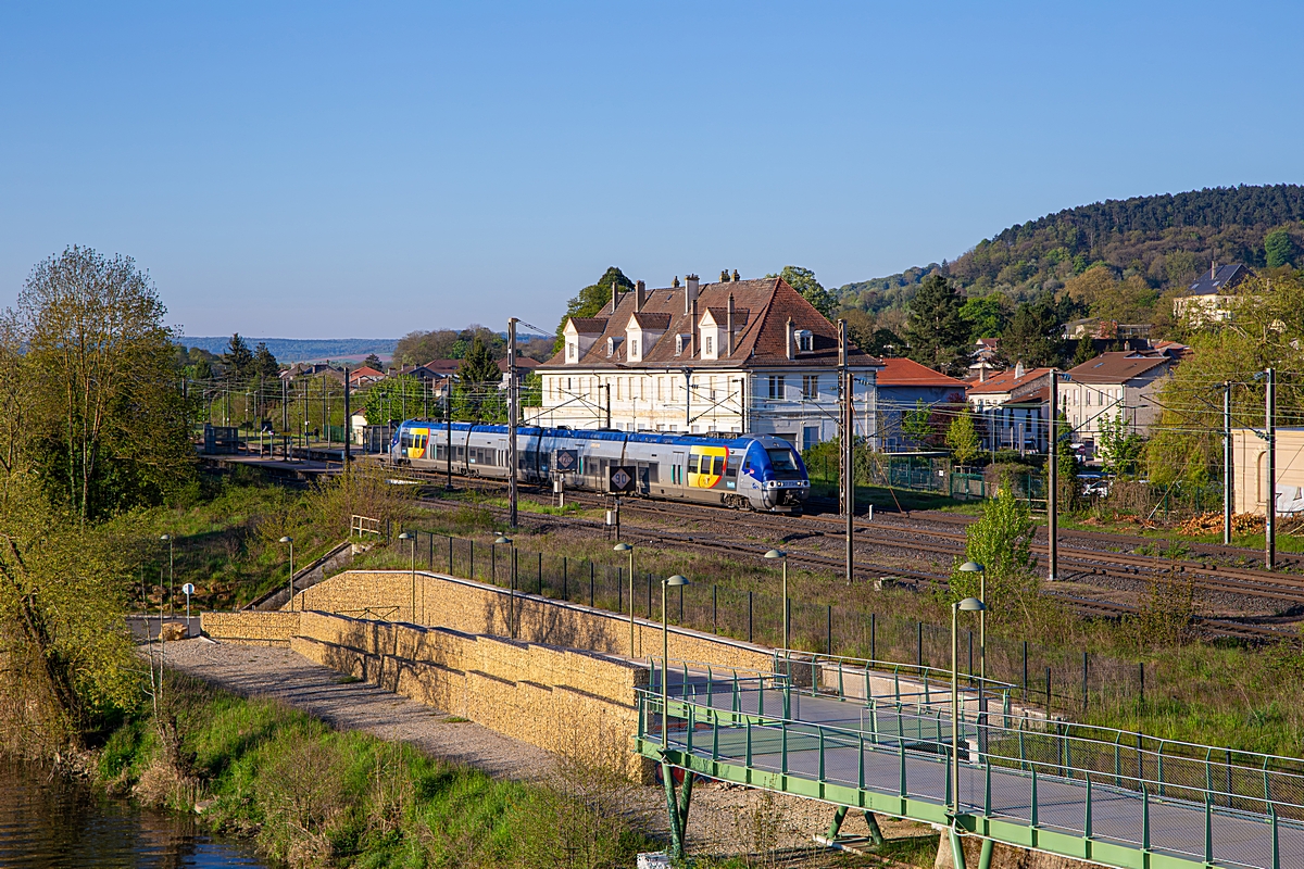  (20260422-080348_SNCF 27734_Nov&eacute;ant_TER 835703_Bar-Le-Duc - Metz Ville_b.jpg)