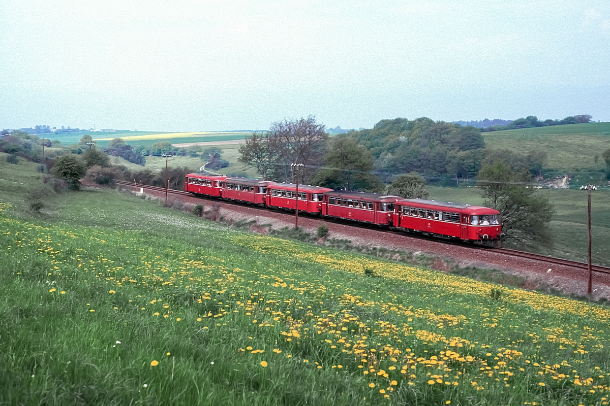  (19860518_37-46_998 053-798 828-998 319-998 318-798 648_zw Kirchberg und Simmern_Nto 22162_Bingerbrück-Türkismühle_b.jpg)