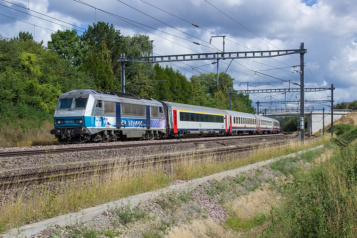  (20150730-111728_SNCF 26163_Fentange_Exp 91 Vauban_Bruxelles Midi - Basel SBB_b.jpg)