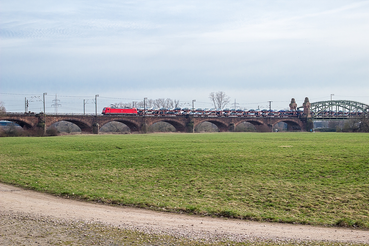  (20150307-142706_185 239_zw Mainz-Bischofsheim und Mainz-Kastel_GA 98984_Passau - Neuss Gbf_ex 45192_b.jpg)