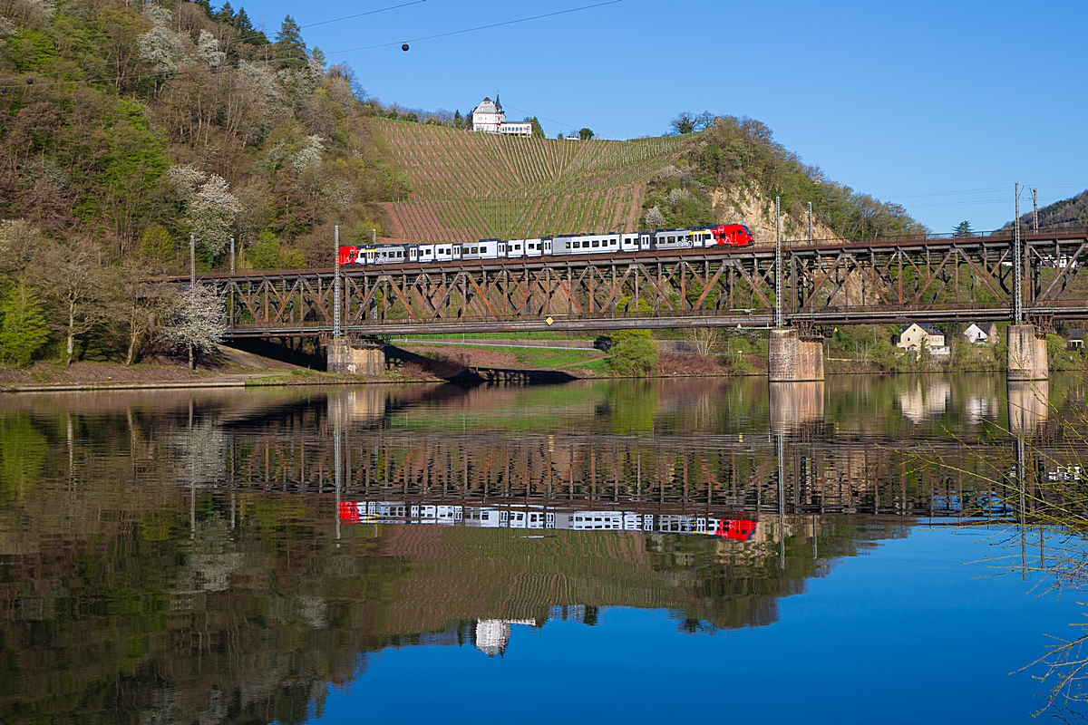  (20260408-083111_3428_Bullay_RB 12115_Perl-KKO_a.jpg)