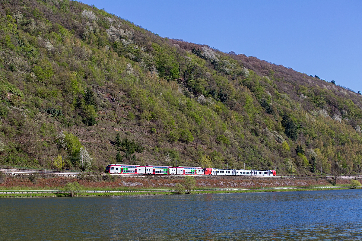  (20260408-164650_CFL 2303-429 123_zwischen Bullay und Neef_RE 4120_KKO-RM_a.jpg)