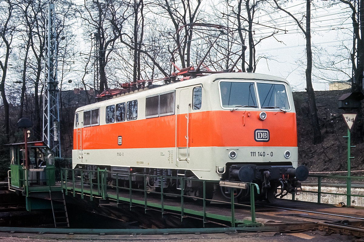  (19830323_22-24_111 140_Bw Köln-Deutzerfeld_b1.jpg)