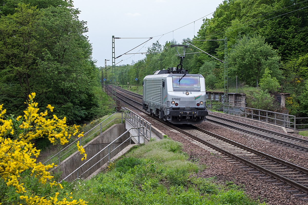  (20140506-122942_37002_93783 XFFB-LUW BASF_b.jpg)