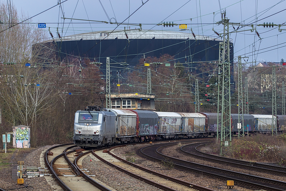  (20161207-131204_37012_Saarbrücken-Saardamm_DGS 47214_Worms Gbf - Forbach_b.jpg)