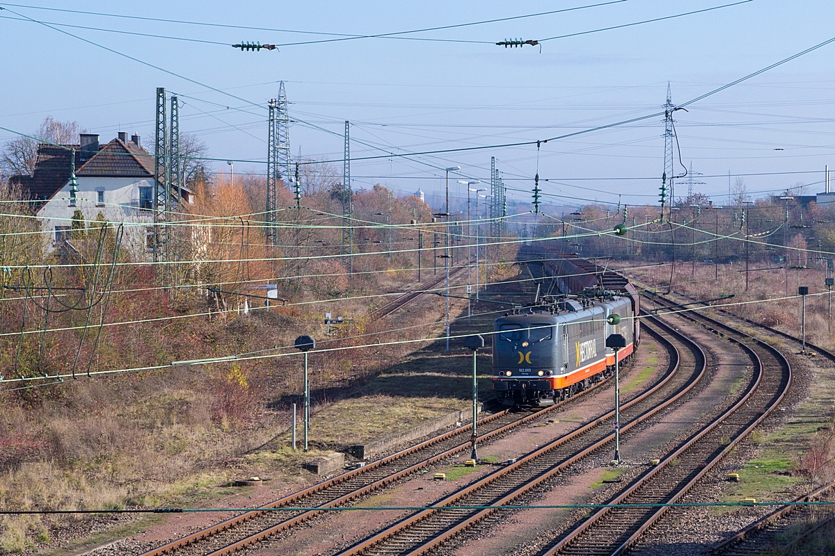  (20181123-121956_Hectorrail 162-005 151 133-162-001 151 013_Fürstenhausen_DGS 69357_Oberhausen West Orm - SFH_a.jpg)