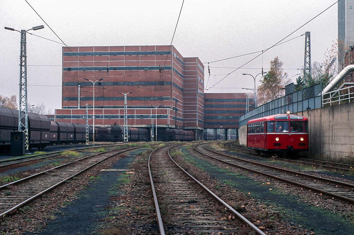 (19941112_60-22_795 240-995 019_Grube Warndt_b.jpg)