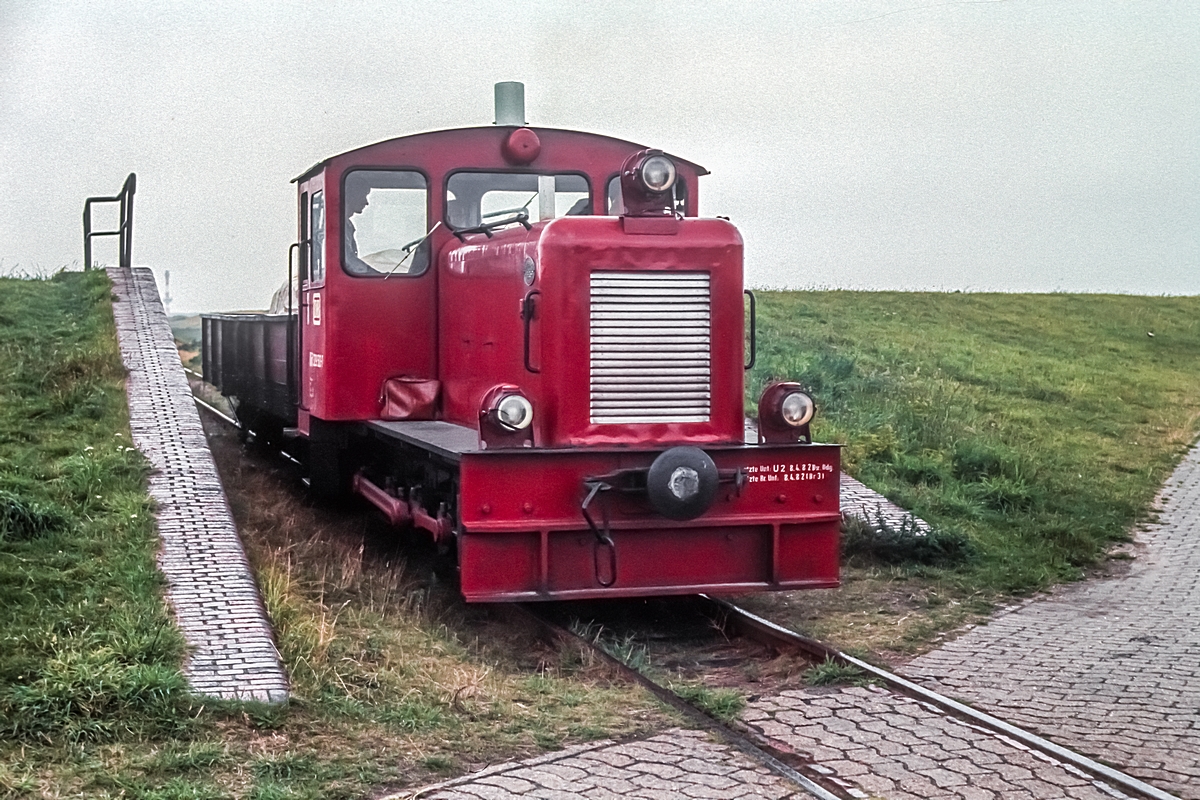  (19820817_15-42_329 503_Wangerooge_b.jpg)