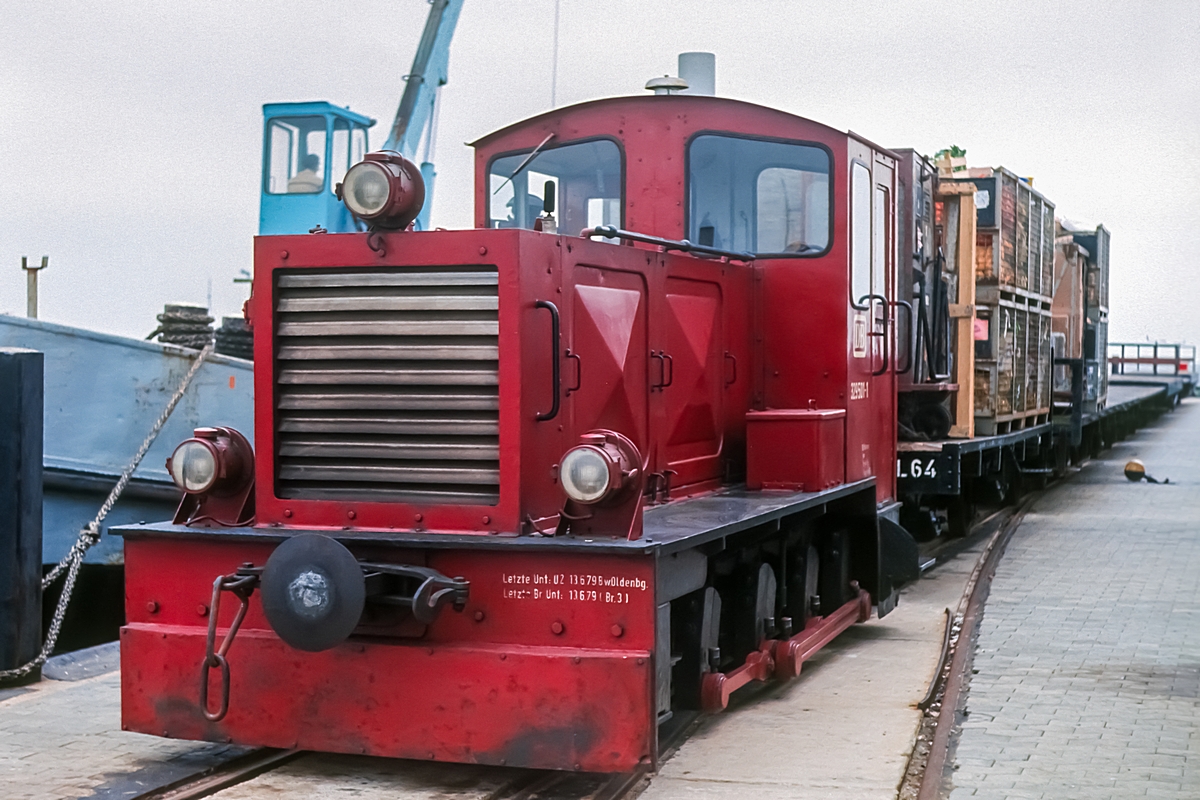  (19820818_15-44_329 501_Wangerooge-Westanleger_b.jpg)