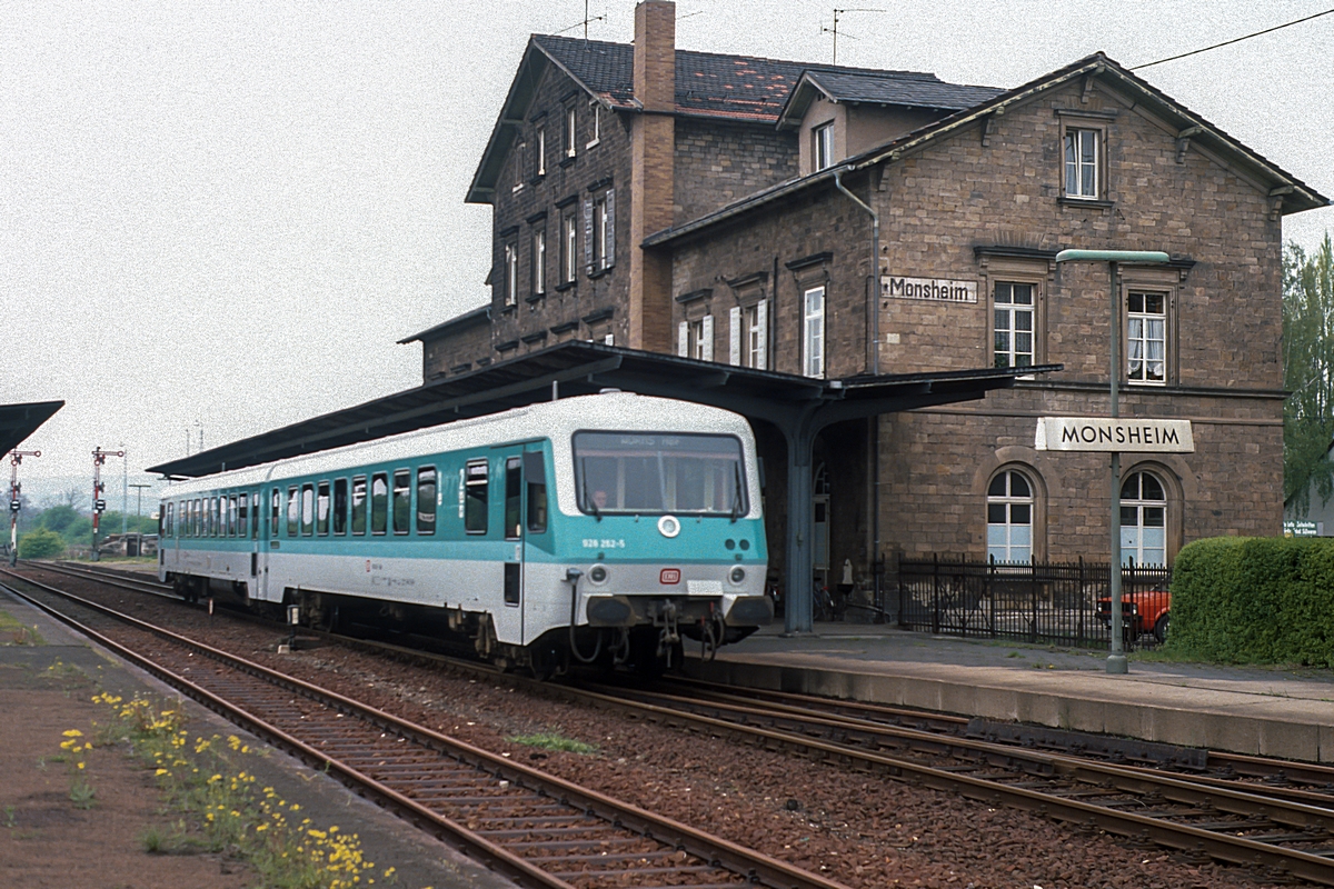  (19890421_50-48_928 262_Monsheim_N 6873_Monsheim-Worms_b.jpg)