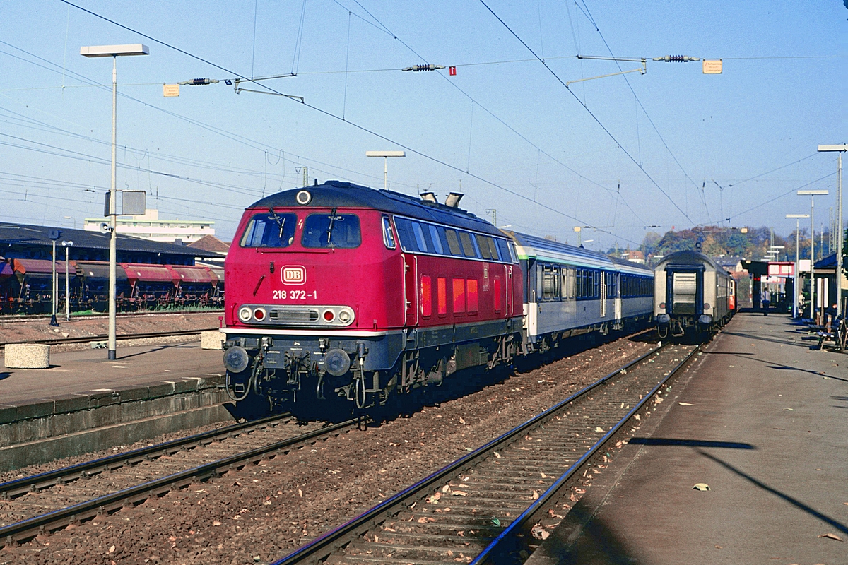  (42-43_19871105_218 374_St Wendel_D 254_Frankfurt - Paris Est_b.jpg)