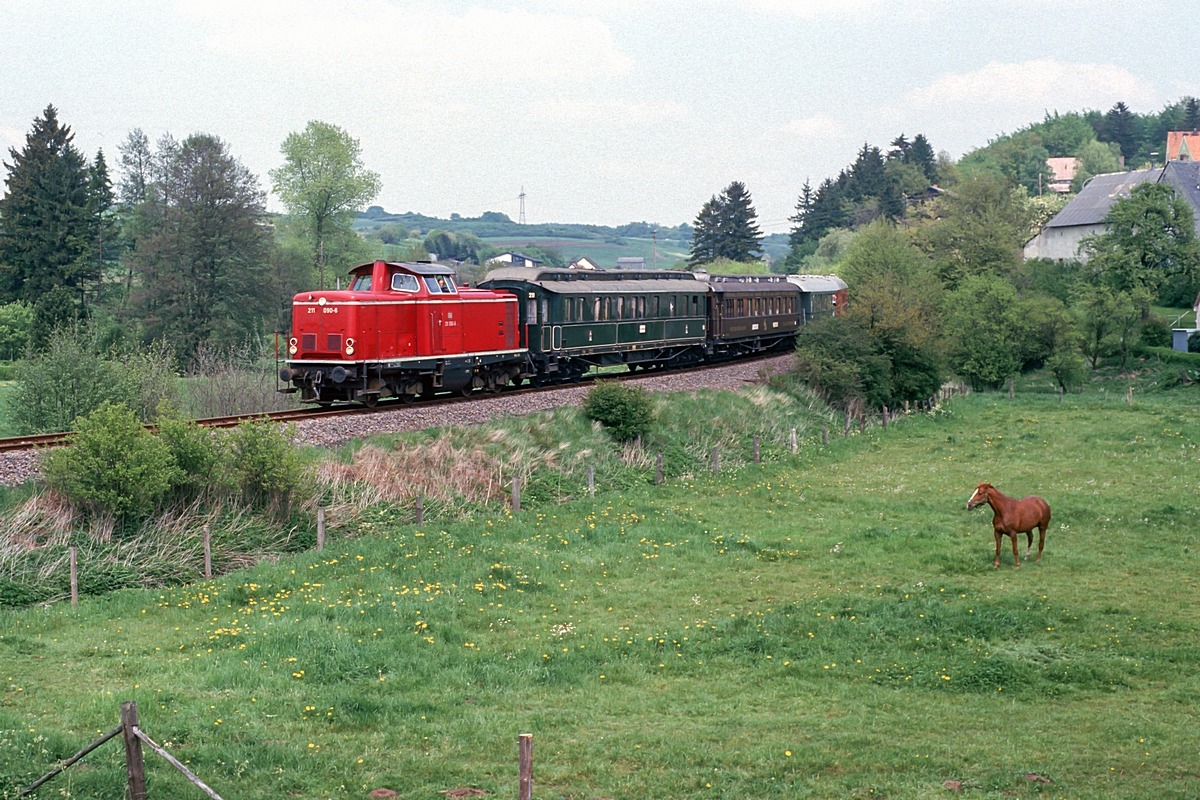  (19870524_41-05_211 090_Asweiler_a.jpg)