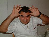 20030928-002450